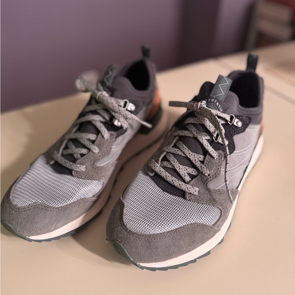 Like New Men's Merrell Alpine 83 Sneaker Recraft size 8.5